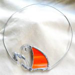 collana-scultura in vetri artistici e filo di rame argentato con tecnica Tiffany